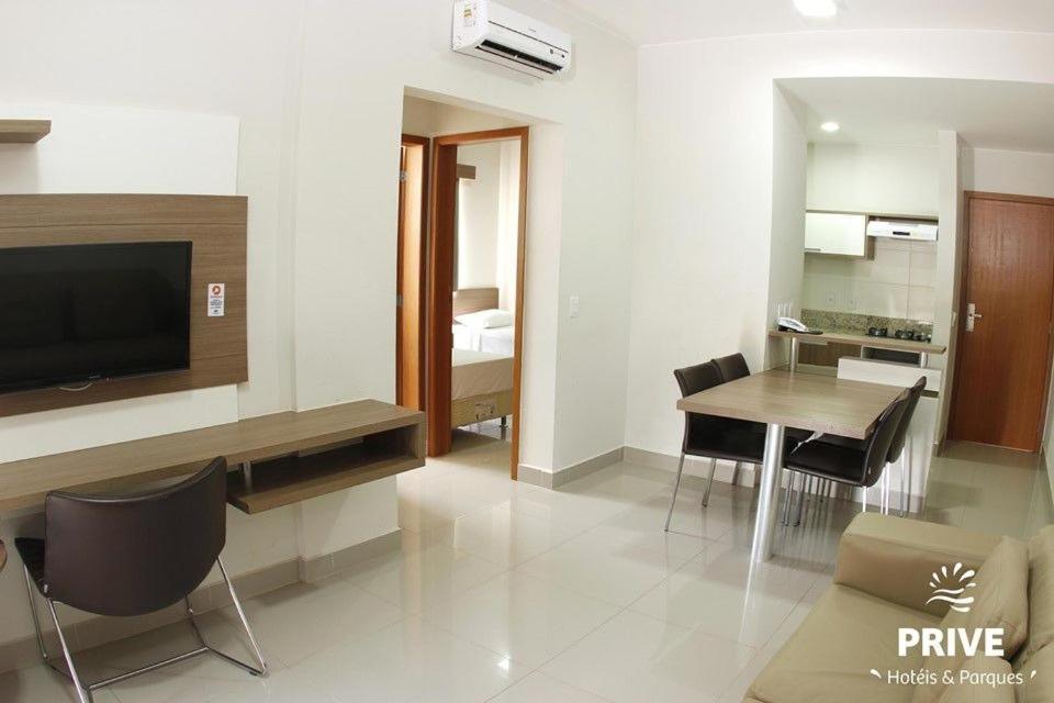 Apart-Hotel Marina Flat Caldas Novas Exterior photo